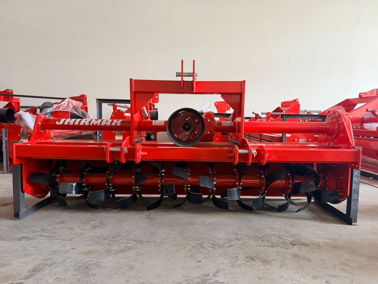 Rotocultivador 1GK-240 vista frontal